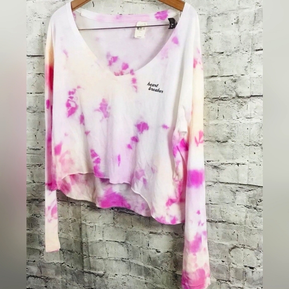 Victoria's Secret Long Sleeve - Picture 1 of 1